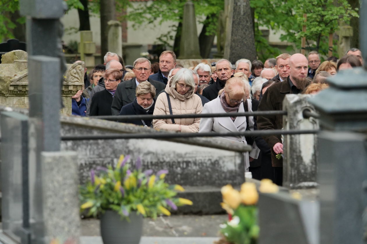 Pogrzeb Księdza Prałata Stanisława Sieczki	 (zdjęcie 1) - Autor: Krzysztof Mazur