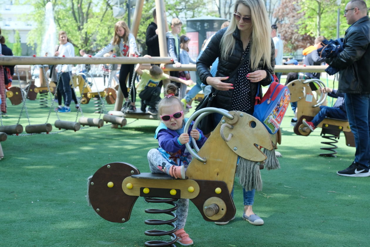  Festiwal Dzieci: Piknik Europejski na pl. Litewskim (zdjęcie 9) - Autor: Maciej Kaczanowski
