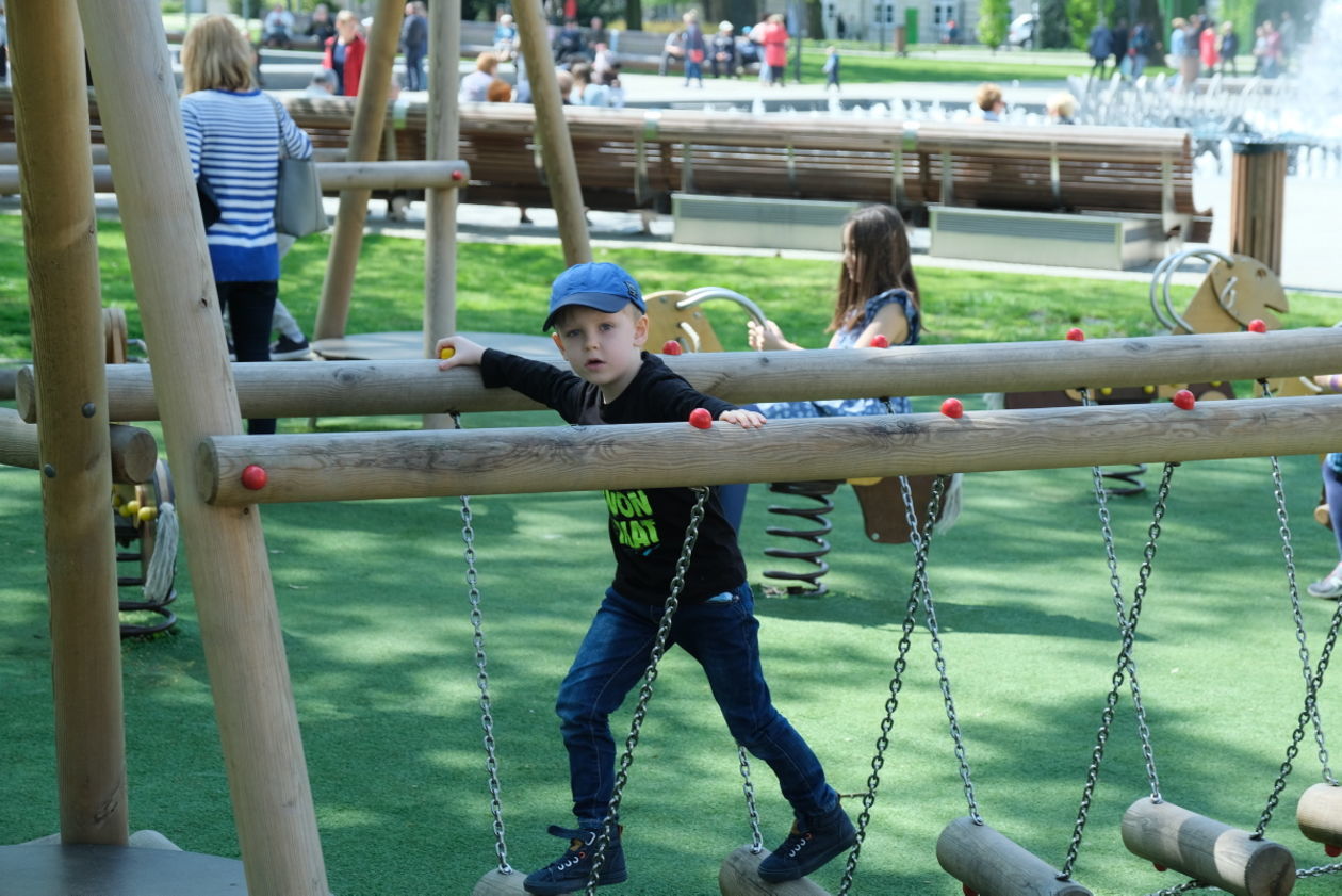  Festiwal Dzieci: Piknik Europejski na pl. Litewskim (zdjęcie 11) - Autor: Maciej Kaczanowski