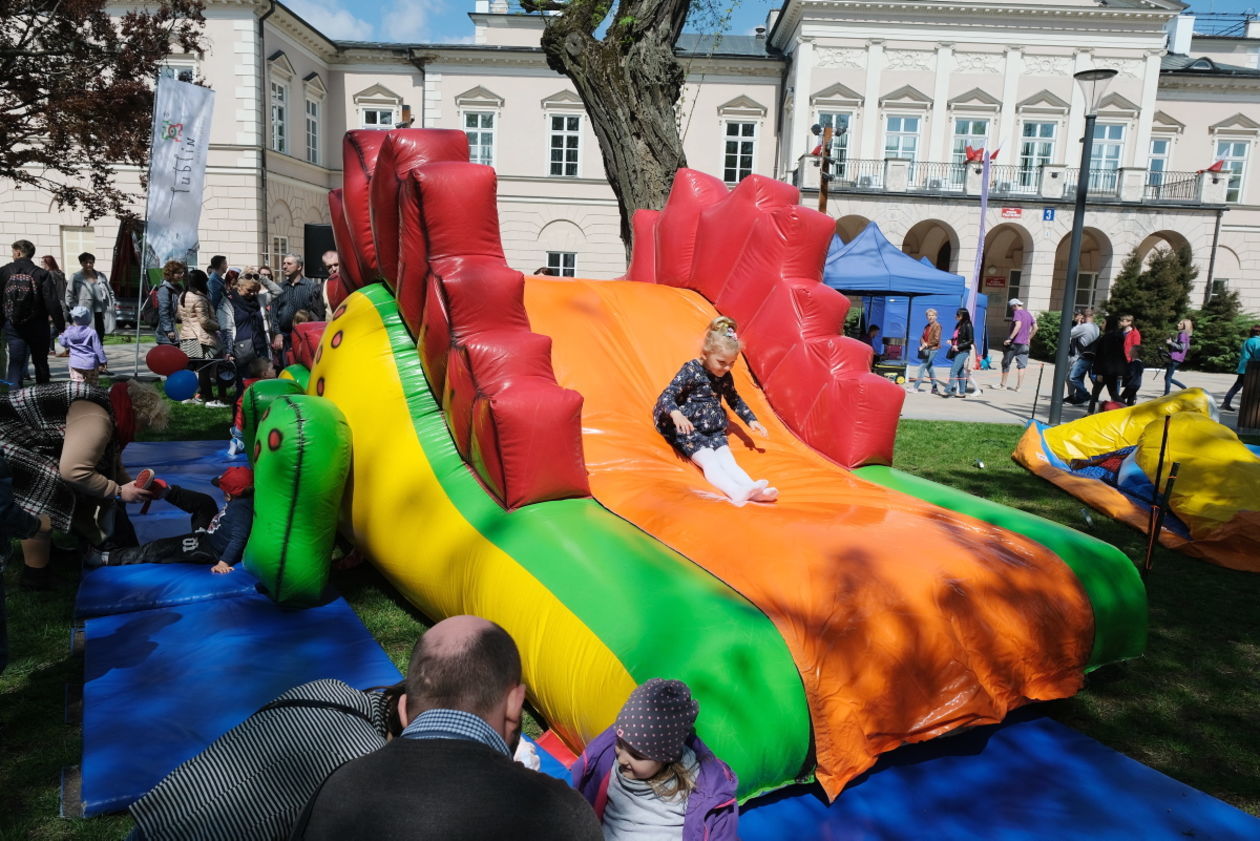  Festiwal Dzieci: Piknik Europejski na pl. Litewskim (zdjęcie 7) - Autor: Maciej Kaczanowski