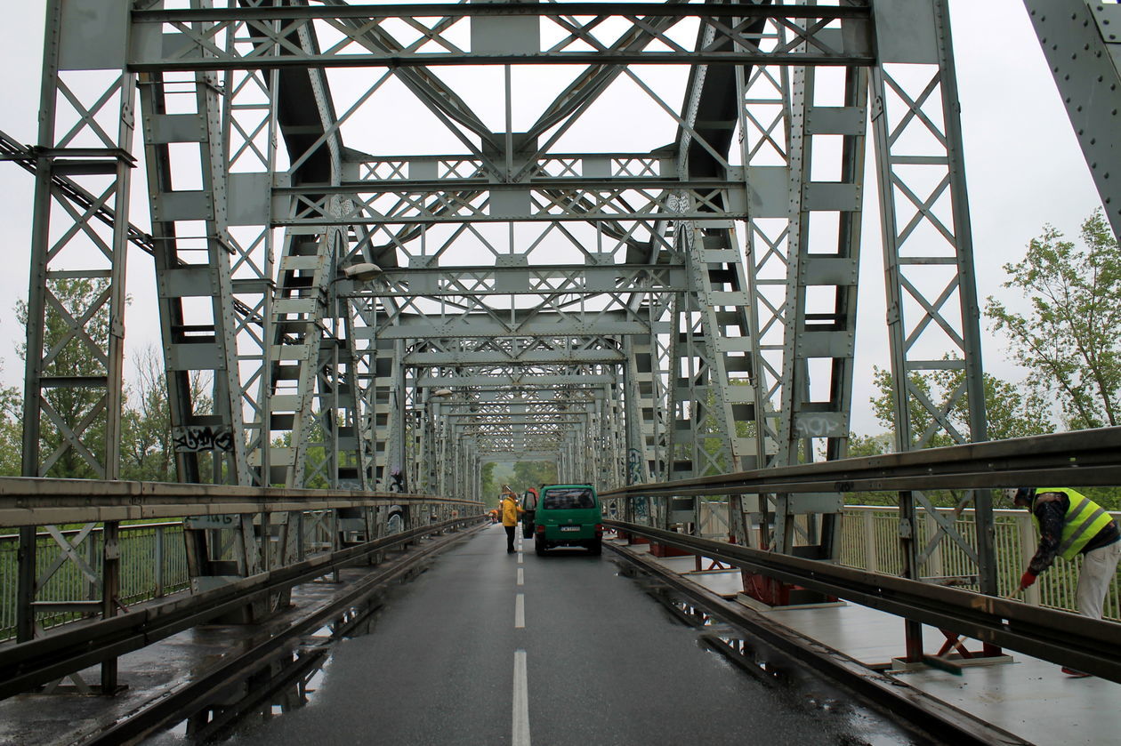  Rusza remont starego mostu (zdjęcie 9) - Autor: Radosław Szczęch