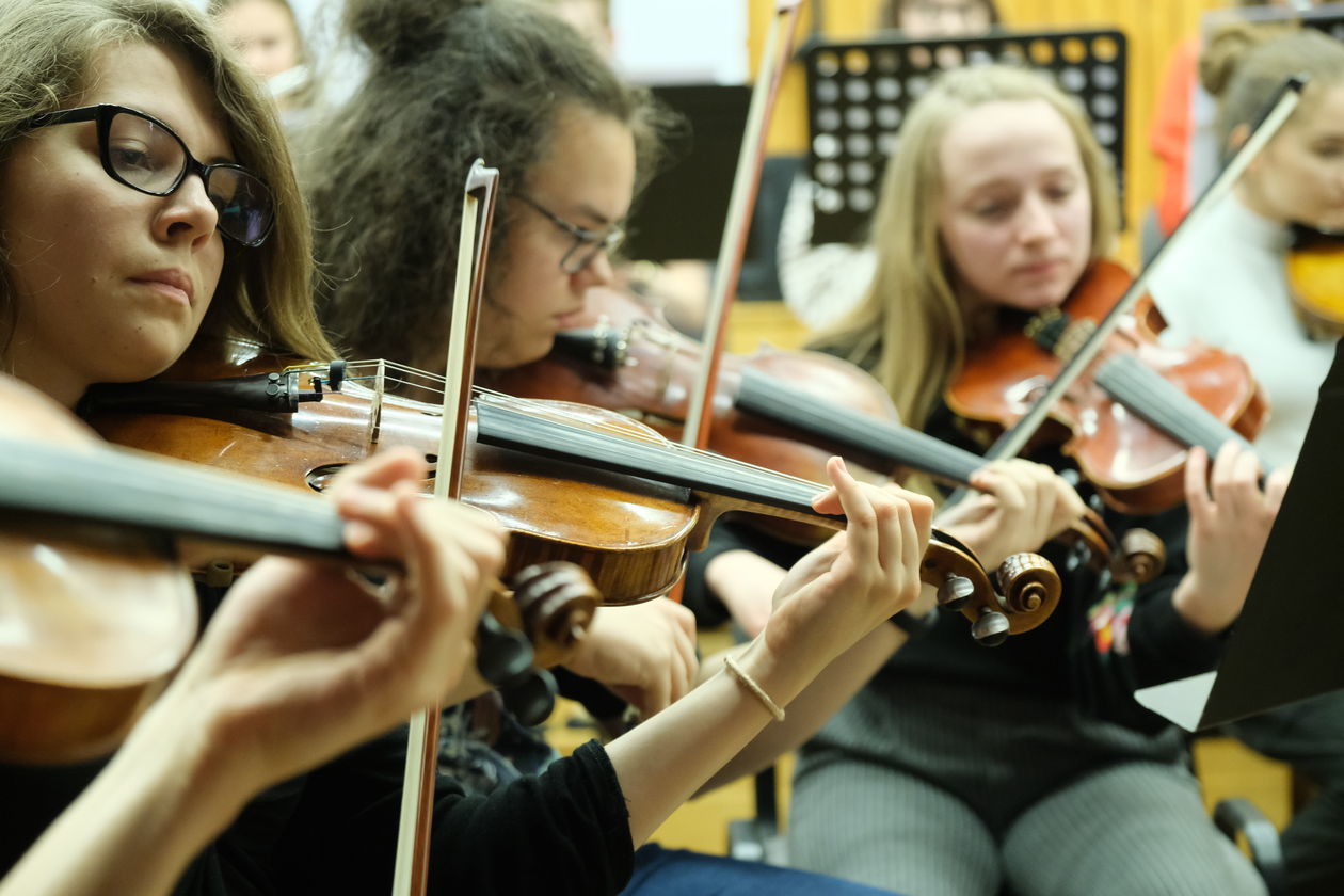  Młodzieżowa Orkiestra Symfoniczna Filharmonii Lubelskiej (zdjęcie 1) - Autor: Maciej Kaczanowski