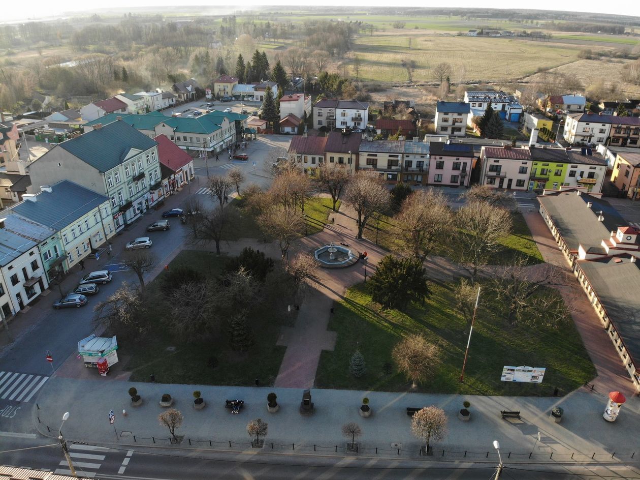 Plac Wolności w Parczewie tuż przed wycinką