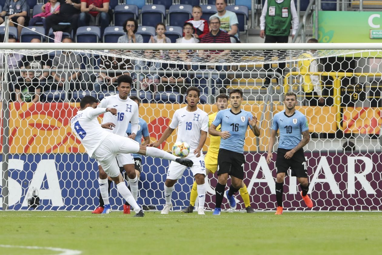  MŚ U-20. Honduras - Urugwaj 0:2 na Arenie Lublin (zdjęcie 1) - Autor: Jacek Szydłowski