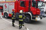 Ćwiczenia strażaków w akademiku (zdjęcie 2)