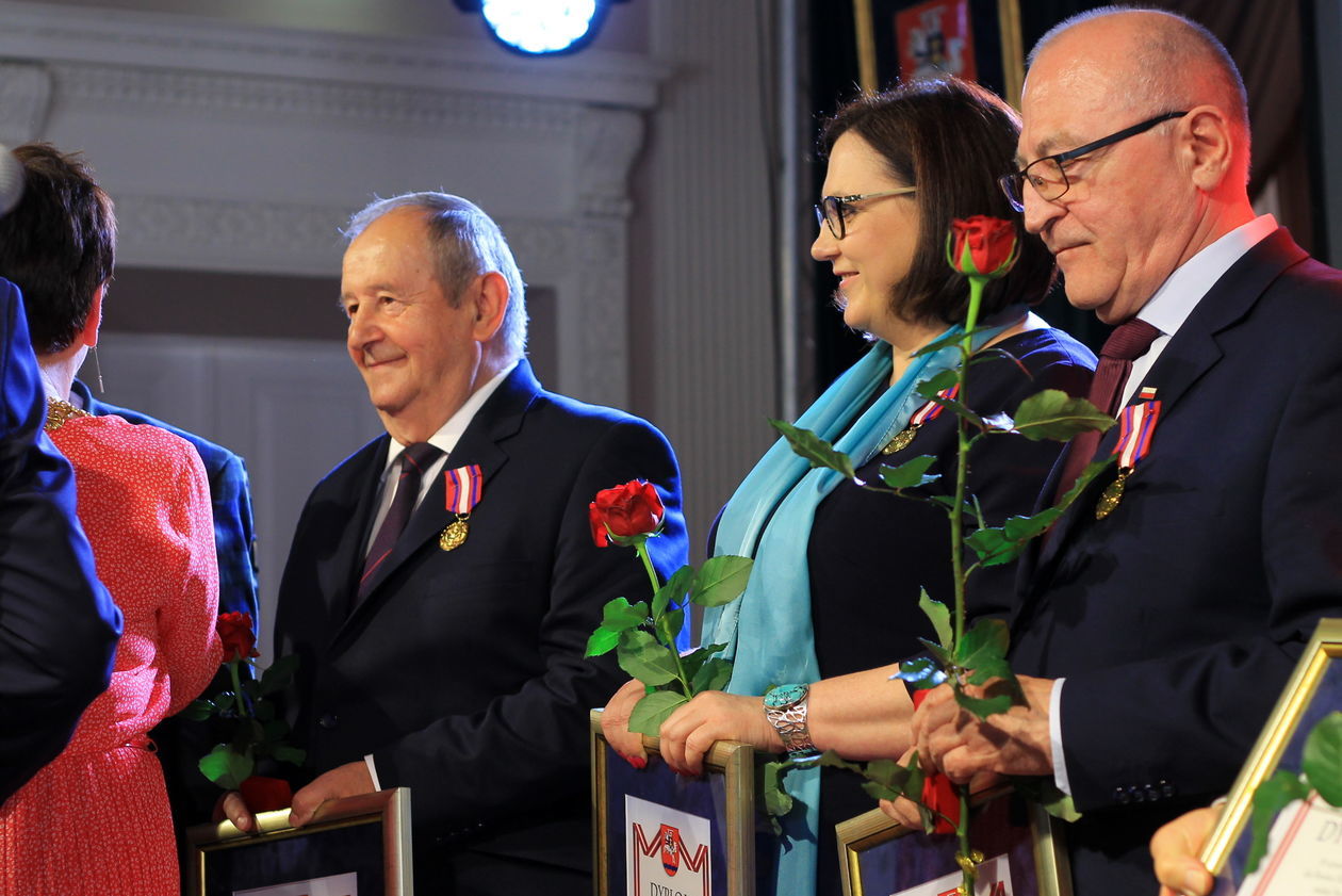  Jubileusz samorządu powiatu puławskiego (zdjęcie 1) - Autor: Radosław Szczęch