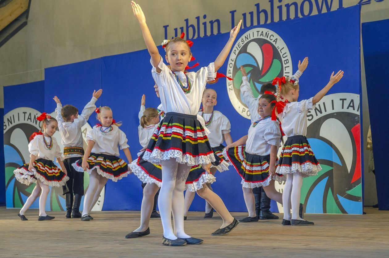  Lublin Lublinowi 2019. Występ ZPiT Lublin w muszli koncertowej (zdjęcie 1) - Autor: Franciszek Goszczyński