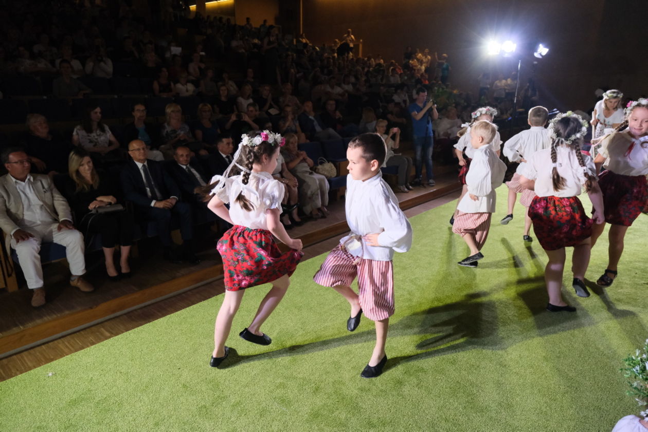  450 lecie Unii Lubelskiej: koncert galowy lubelskich przedszkolaków w LPNT (zdjęcie 1) - Autor: Maciej Kaczanowski