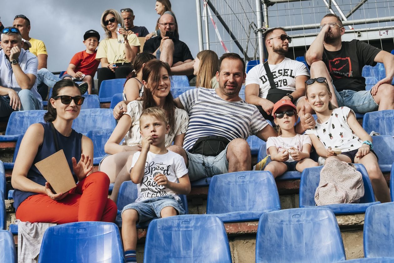  Żużlowe Mistrzostwa Świata Juniorów - kibice (zdjęcie 1) - Autor: Krzysztof Mazur