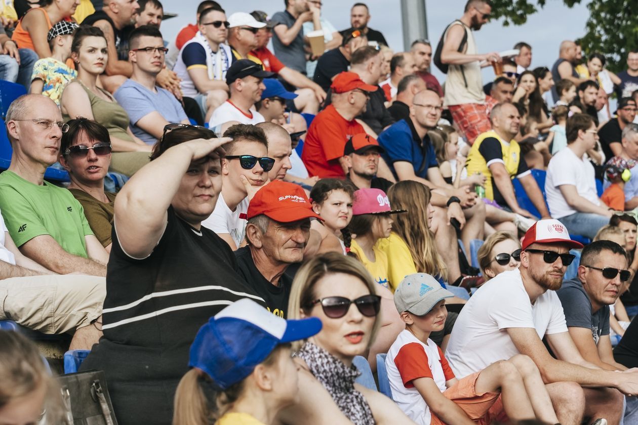  Żużlowe Mistrzostwa Świata Juniorów - kibice (zdjęcie 1) - Autor: Krzysztof Mazur