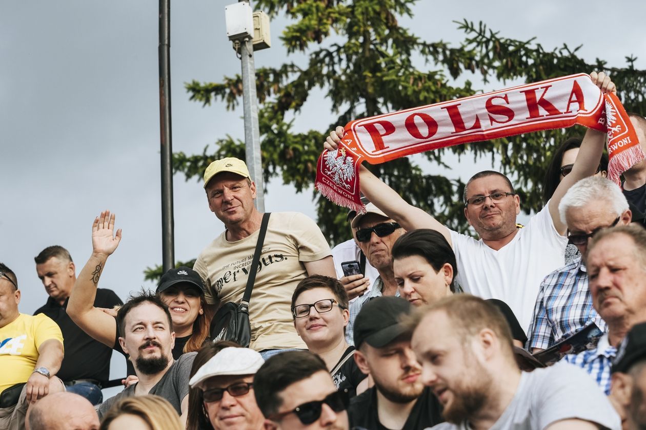  Żużlowe Mistrzostwa Świata Juniorów - kibice (zdjęcie 1) - Autor: Krzysztof Mazur