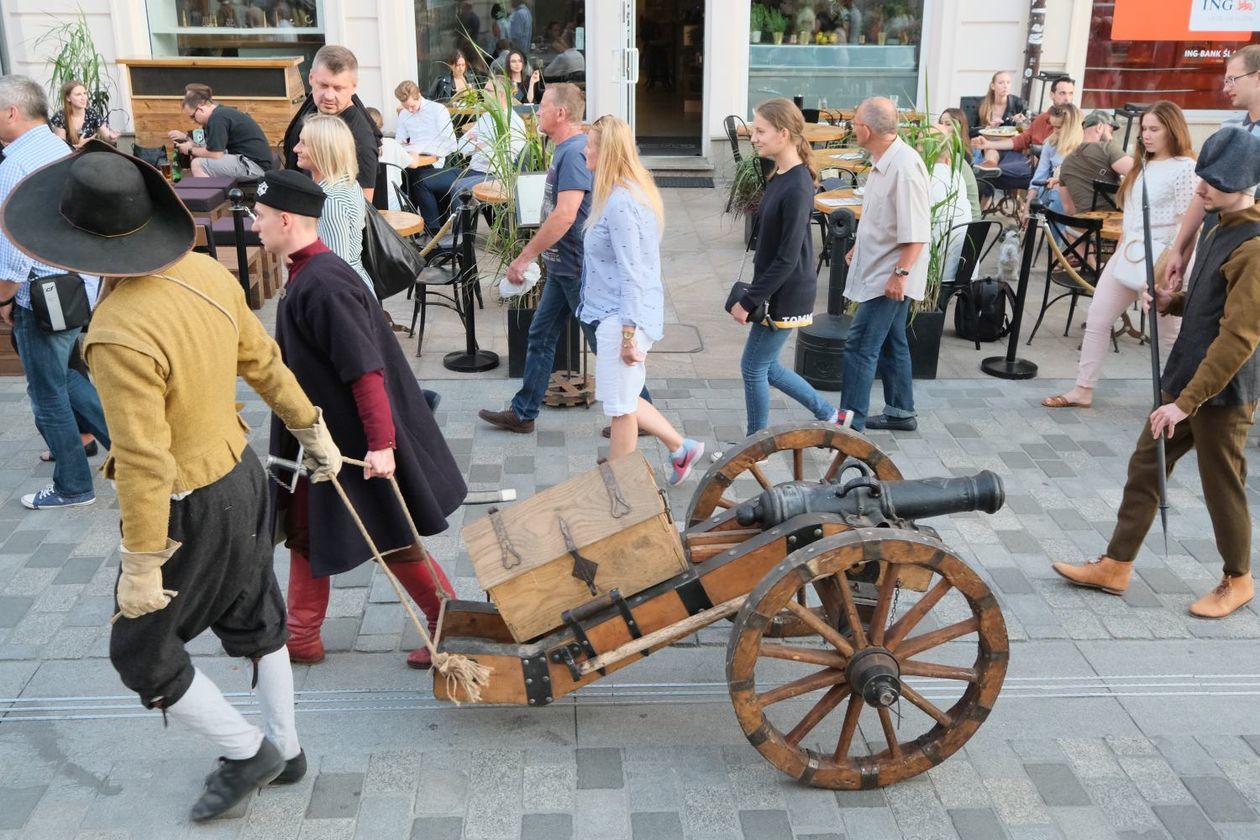  450 lat Unii Lubelskiej: korowód rycerski (zdjęcie 1) - Autor: Maciej Kaczanowski