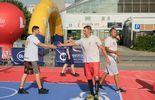 Turniej streetball przed halą na Globusie (zdjęcie 2)