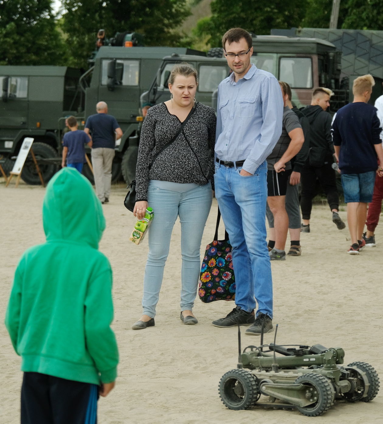  Piknik militarny: Good morning, Dęblin (zdjęcie 1) - Autor: Maciej Kaczanowski