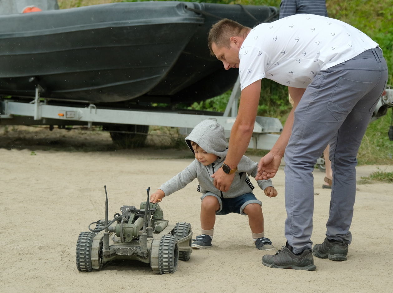  Piknik militarny: Good morning, Dęblin (zdjęcie 1) - Autor: Maciej Kaczanowski