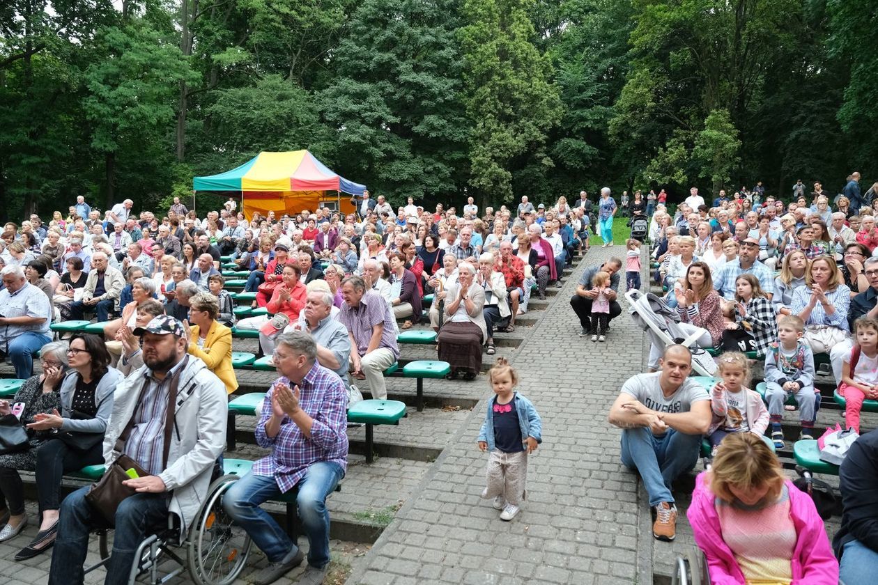  Festiwal Dwojga Narodów w Ogrodzie Saskim (zdjęcie 1) - Autor: Maciej Kaczanowski