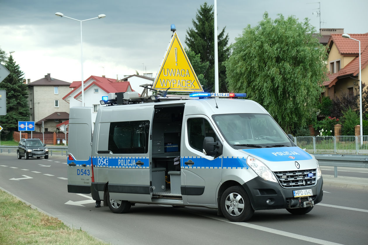  Wypadek na ul. Węglarza w Lublinie (zdjęcie 1) - Autor: Maciej Kaczanowski