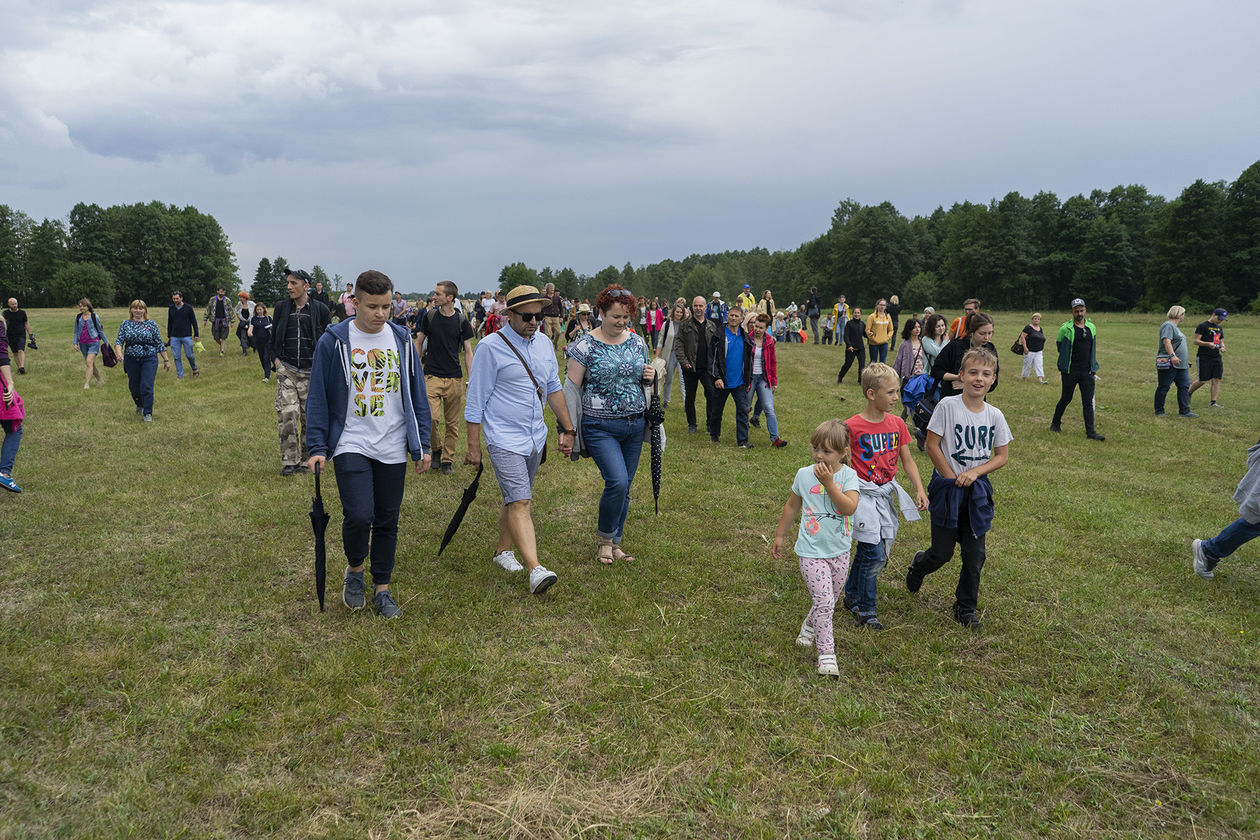  Landart Festiwal 2019 nad Bugiem (zdjęcie 1) - Autor: Michał Siudziński