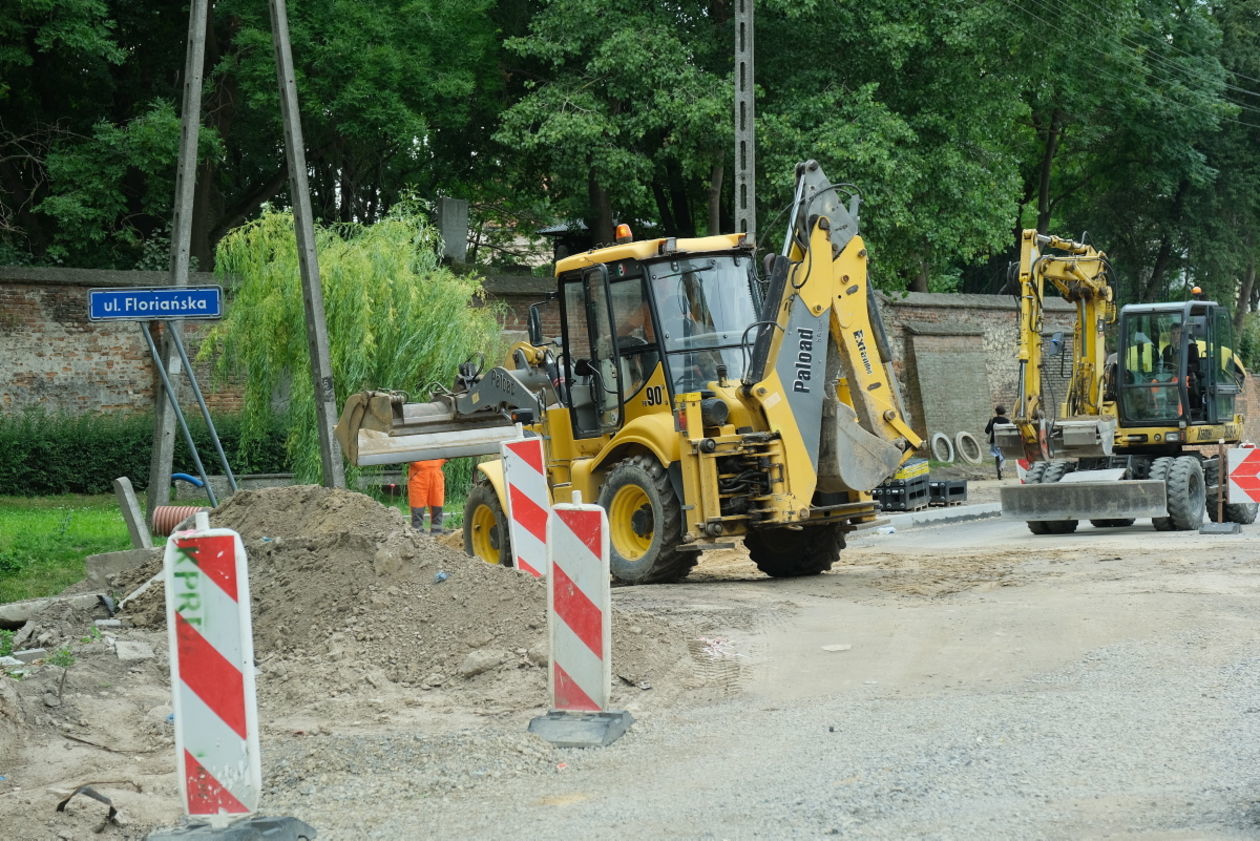  Remont ul. Kalinowszczyzna dobiega końca (zdjęcie 1) - Autor: Maciej Kaczanowski