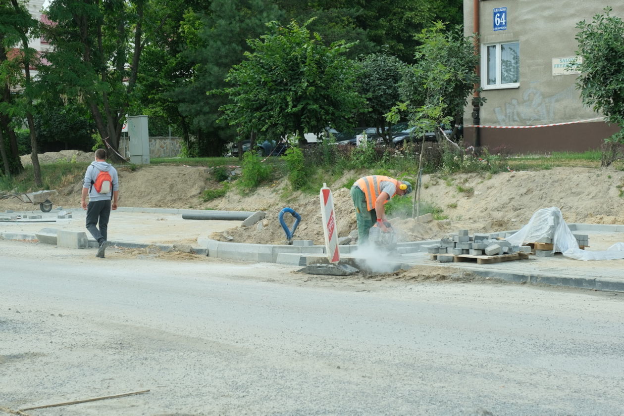  Remont ul. Kalinowszczyzna dobiega końca (zdjęcie 1) - Autor: Maciej Kaczanowski