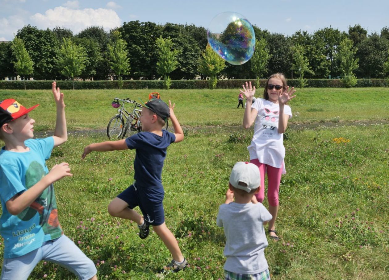  Piknik Teatralny na Czechowie  (zdjęcie 1) - Autor: Krzysztof Mazur