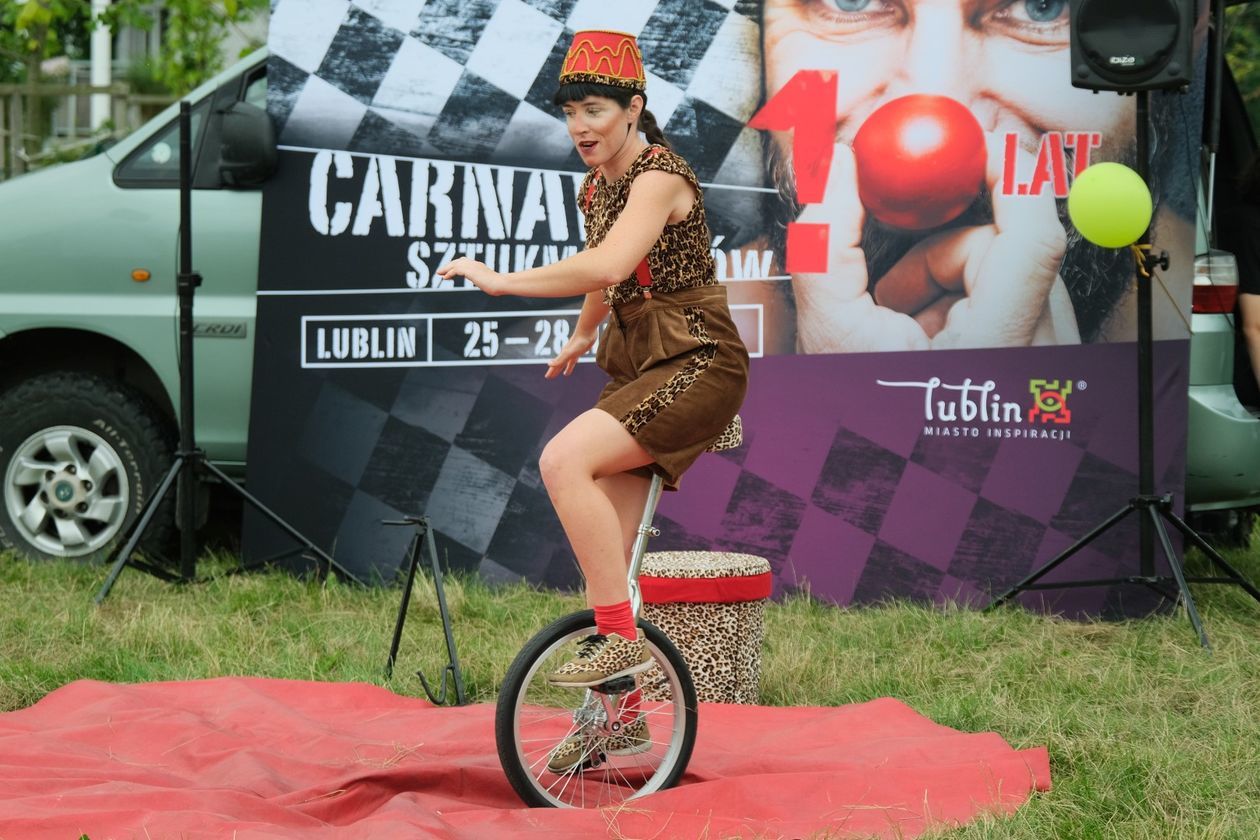  Carnaval Sztukmistrzów 2019. Cyrk podwórkowy w Lublinie (zdjęcie 1) - Autor: Maciej Kaczanowski