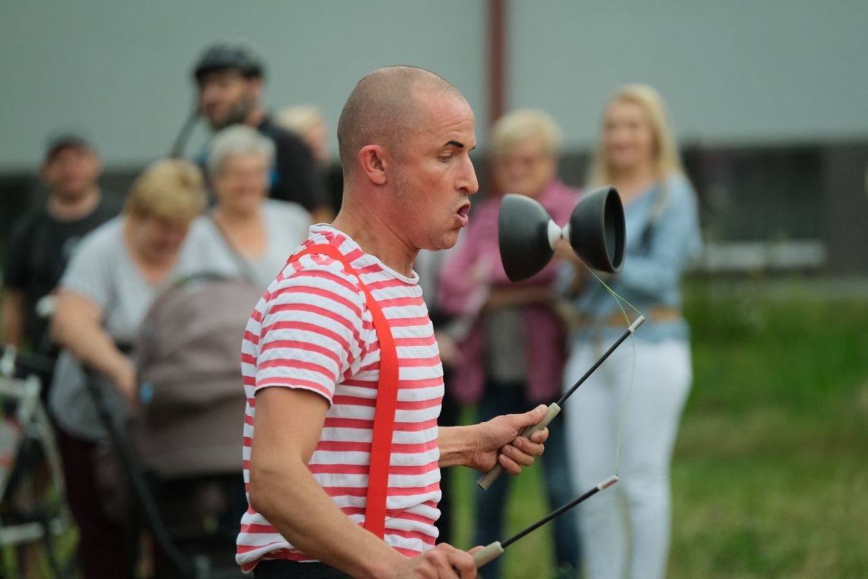  Carnaval Sztukmistrzów 2019. Cyrk podwórkowy w Lublinie (zdjęcie 1) - Autor: Maciej Kaczanowski