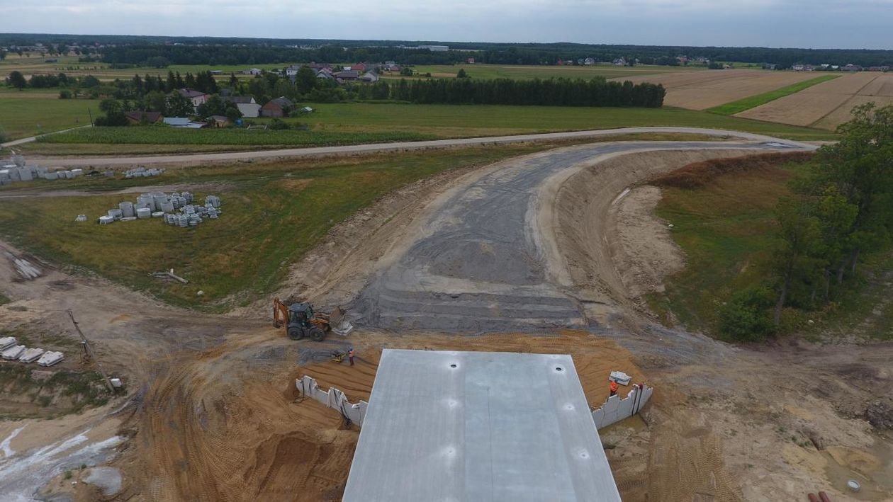  24.07.2019 - Widok na węzeł Kołbiel (zdjęcie 1) - Autor: GDDKiA