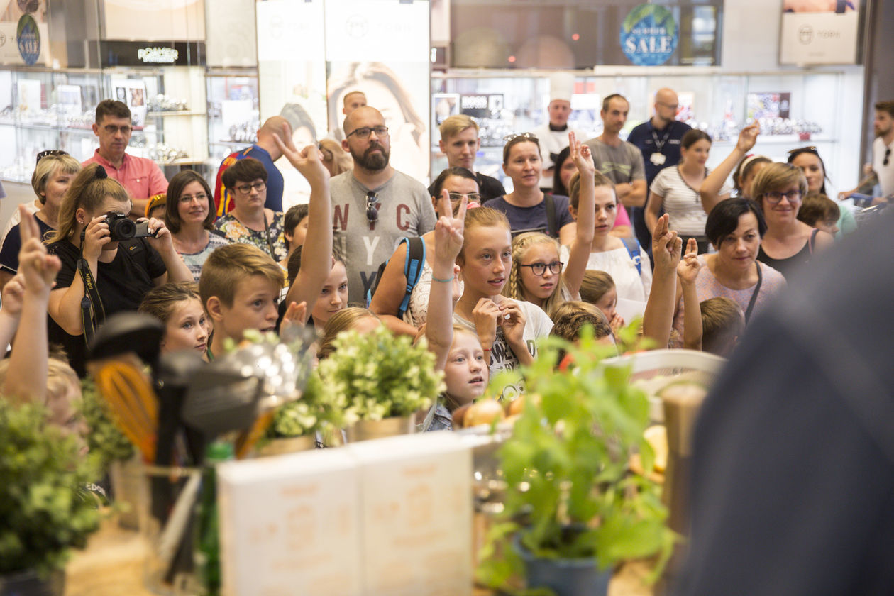  Warsztaty kulinarne z Mateuszem Gesslerem w Skende Shopping (zdjęcie 1) - Autor: Krzysztof Mazur