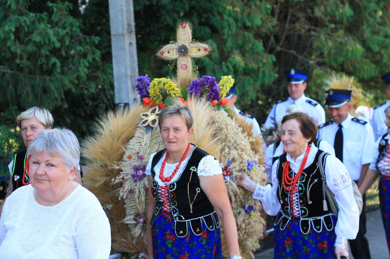  Dożynki powiatowe w Kurowie (zdjęcie 1) - Autor: Radosław Szczęch