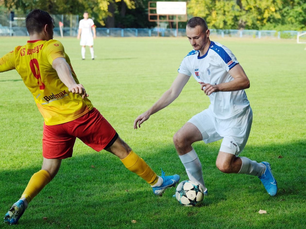  Lewart Lubartów vs Huragan Międzyrzec Podlaski 2:1 (zdjęcie 1) - Autor: Maciej Kaczanowski