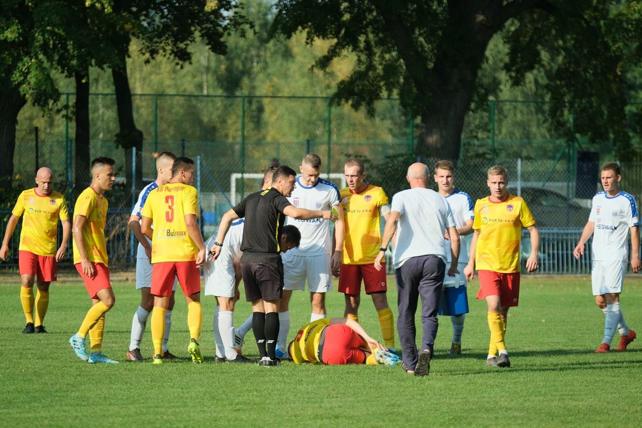  Lewart Lubartów vs Huragan Międzyrzec Podlaski 2:1 (zdjęcie 1) - Autor: Maciej Kaczanowski