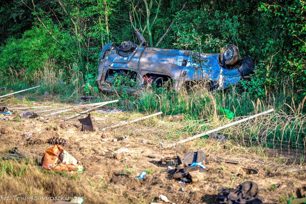  Wypadek na autostradzie A4 na Dolnym Śląsku (zdjęcie 1) - Autor: Tomasz Wyciszkiewicz/Pogotowie Ratunkowe w Legnicy