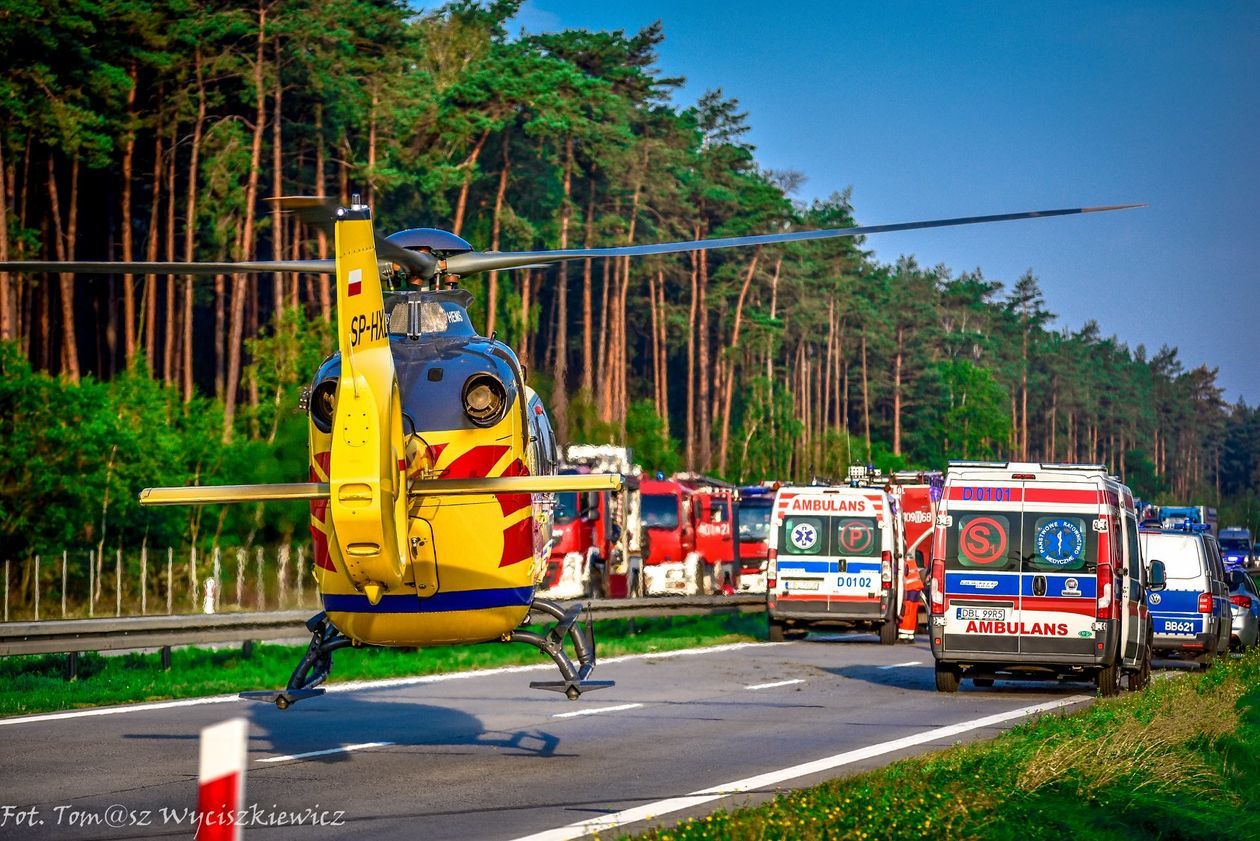  Wypadek na autostradzie A4 na Dolnym Śląsku (zdjęcie 1) - Autor: Tomasz Wyciszkiewicz/Pogotowie Ratunkowe w Legnicy