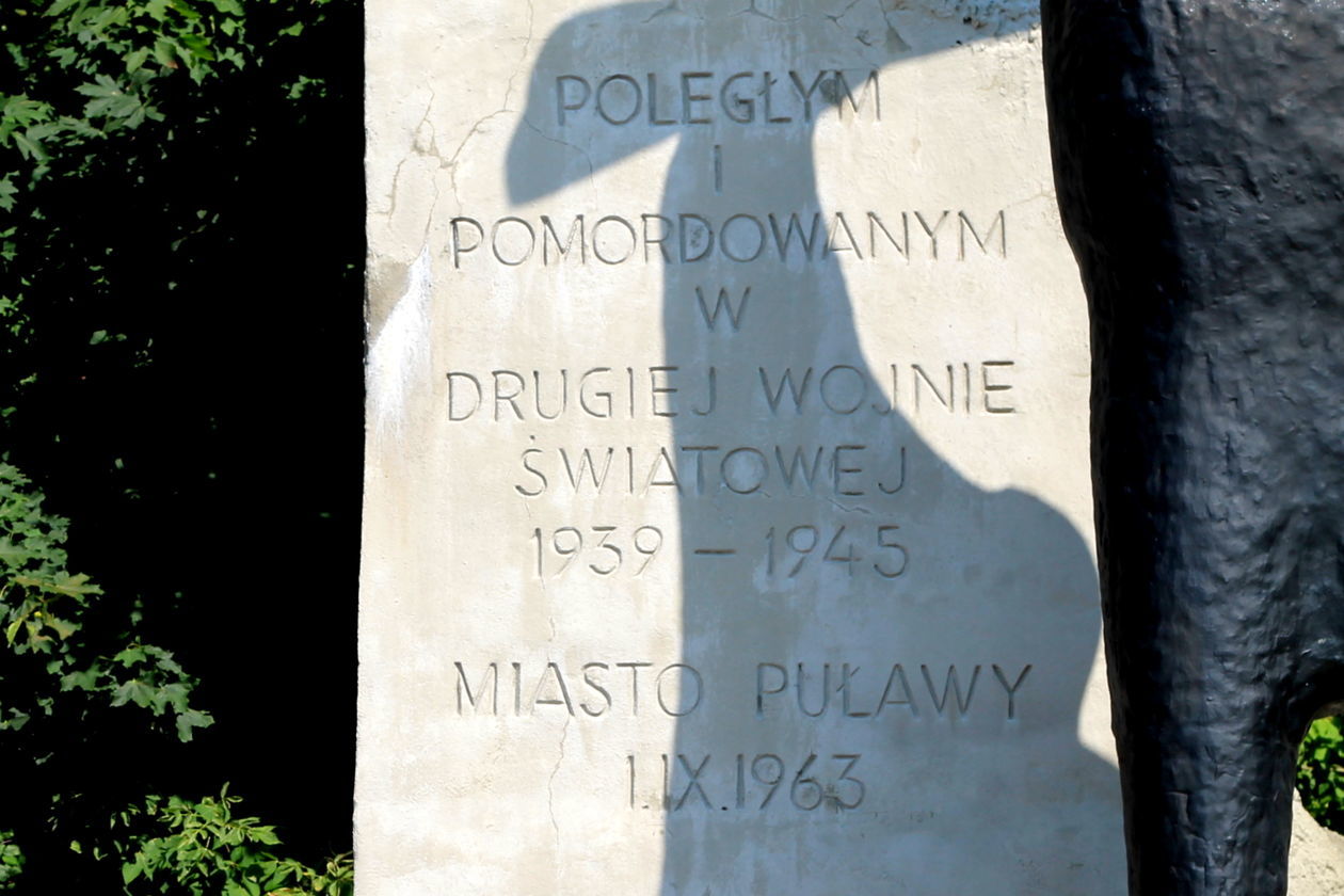 80-ta rocznica wybuchu wojny w Puławach (zdjęcie 1) - Autor: Radosław Szczęch