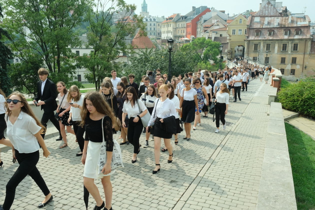  Wojewódzka inauguracja roku szkolnego w Biskupiaku (zdjęcie 1) - Autor: Maciej Kaczanowski