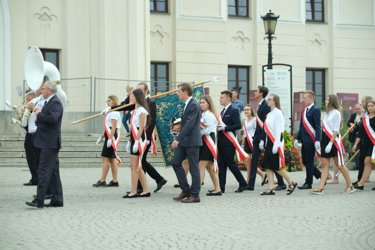  Wojewódzka inauguracja roku szkolnego w Biskupiaku (zdjęcie 1) - Autor: Maciej Kaczanowski