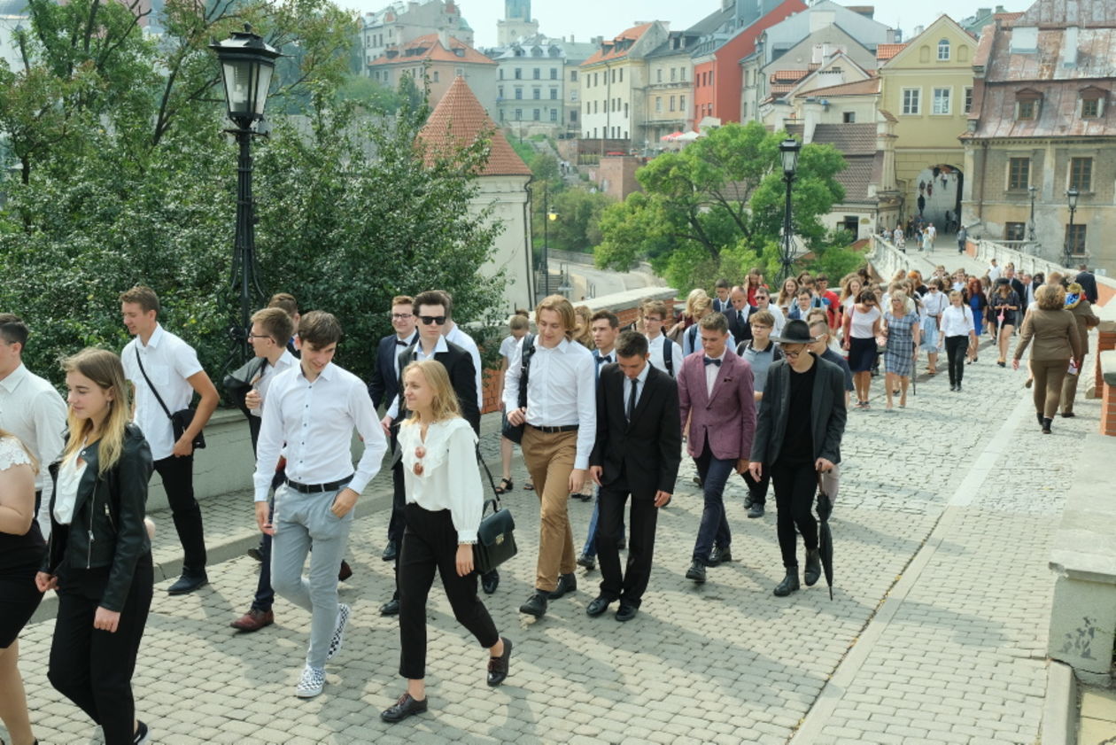  Wojewódzka inauguracja roku szkolnego w Biskupiaku (zdjęcie 1) - Autor: Maciej Kaczanowski