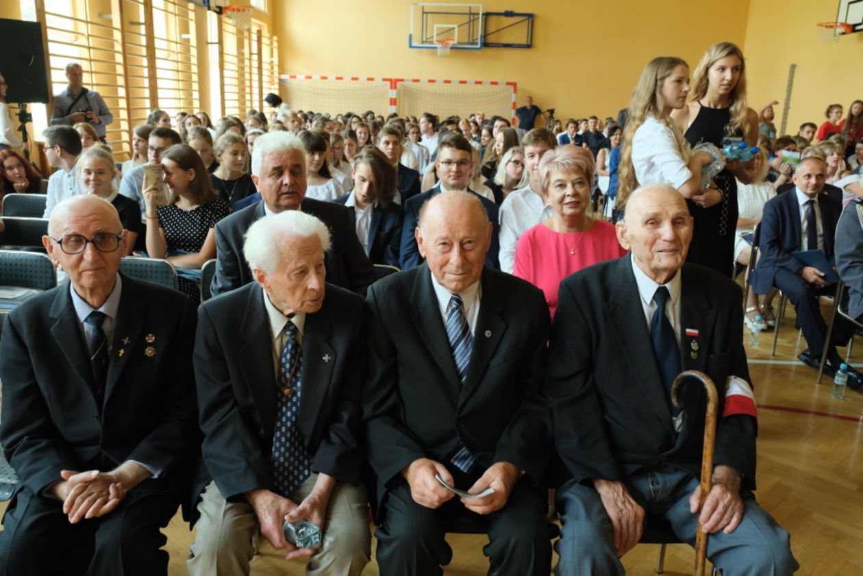  Wojewódzka inauguracja roku szkolnego w Biskupiaku (zdjęcie 1) - Autor: Maciej Kaczanowski