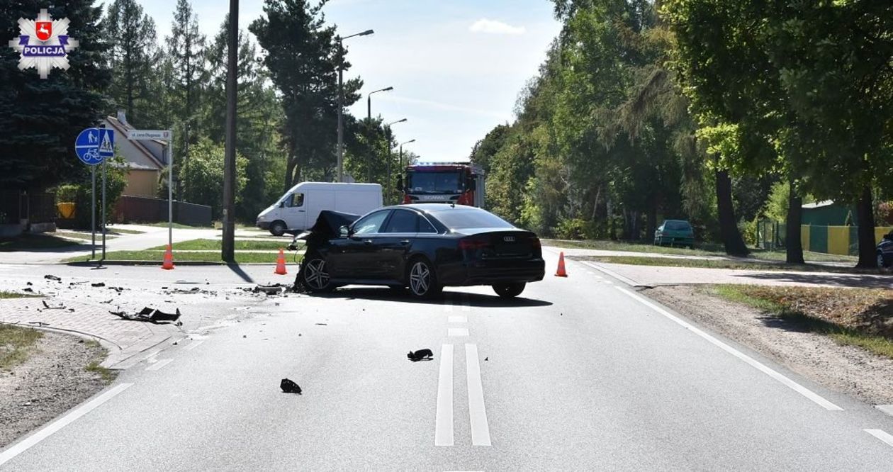  Wypadek w Białej Podlaskiej (zdjęcie 1) - Autor: Policja