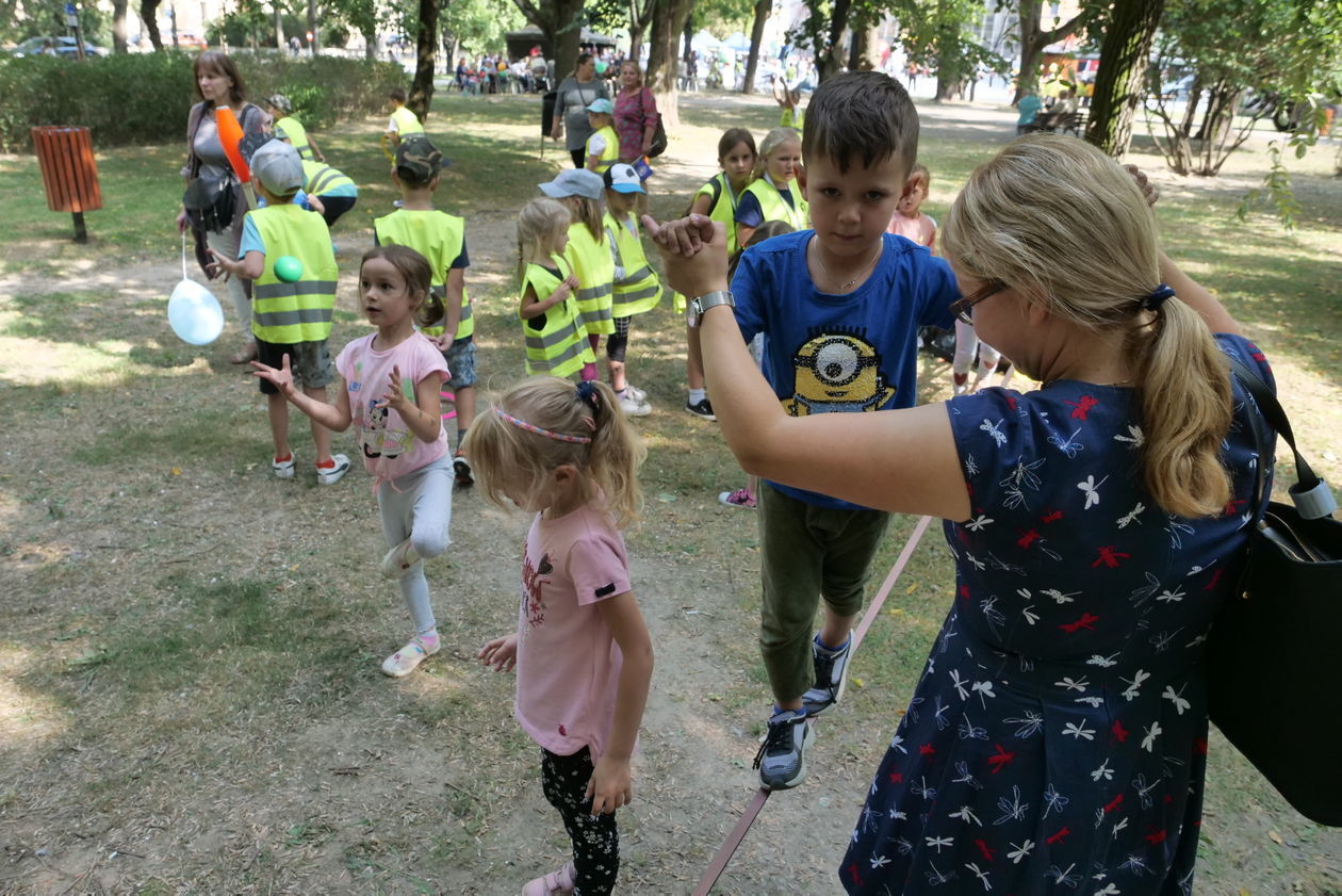  Piknik Wojskowy na placu Teatralnym w Lublinie (zdjęcie 1) - Autor: Krzysztof Mazur