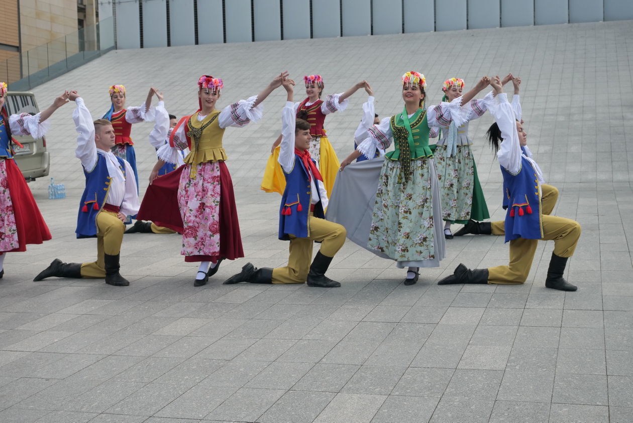  Piknik Wojskowy na placu Teatralnym w Lublinie (zdjęcie 1) - Autor: Krzysztof Mazur