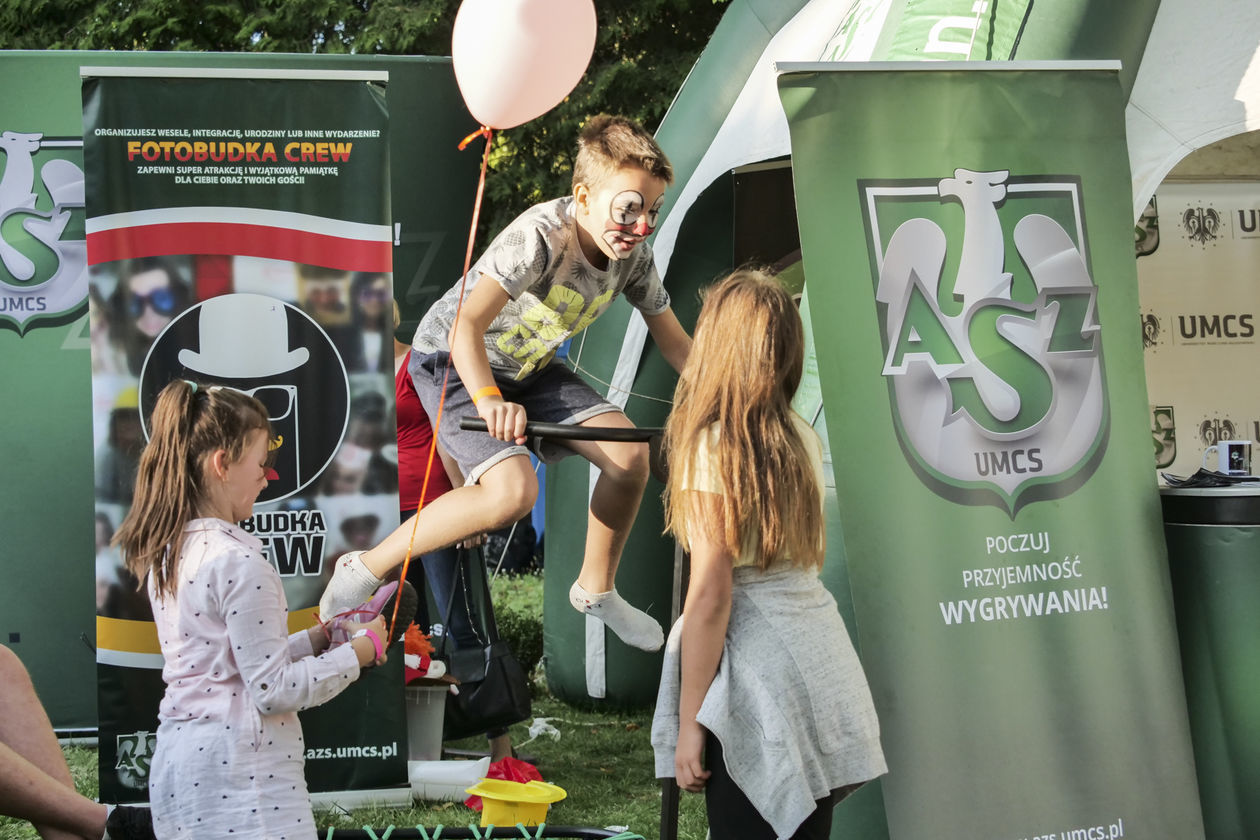  Piknik Pracowników i Absolwentów UMCS (zdjęcie 1) - Autor: Krzysztof Mazur