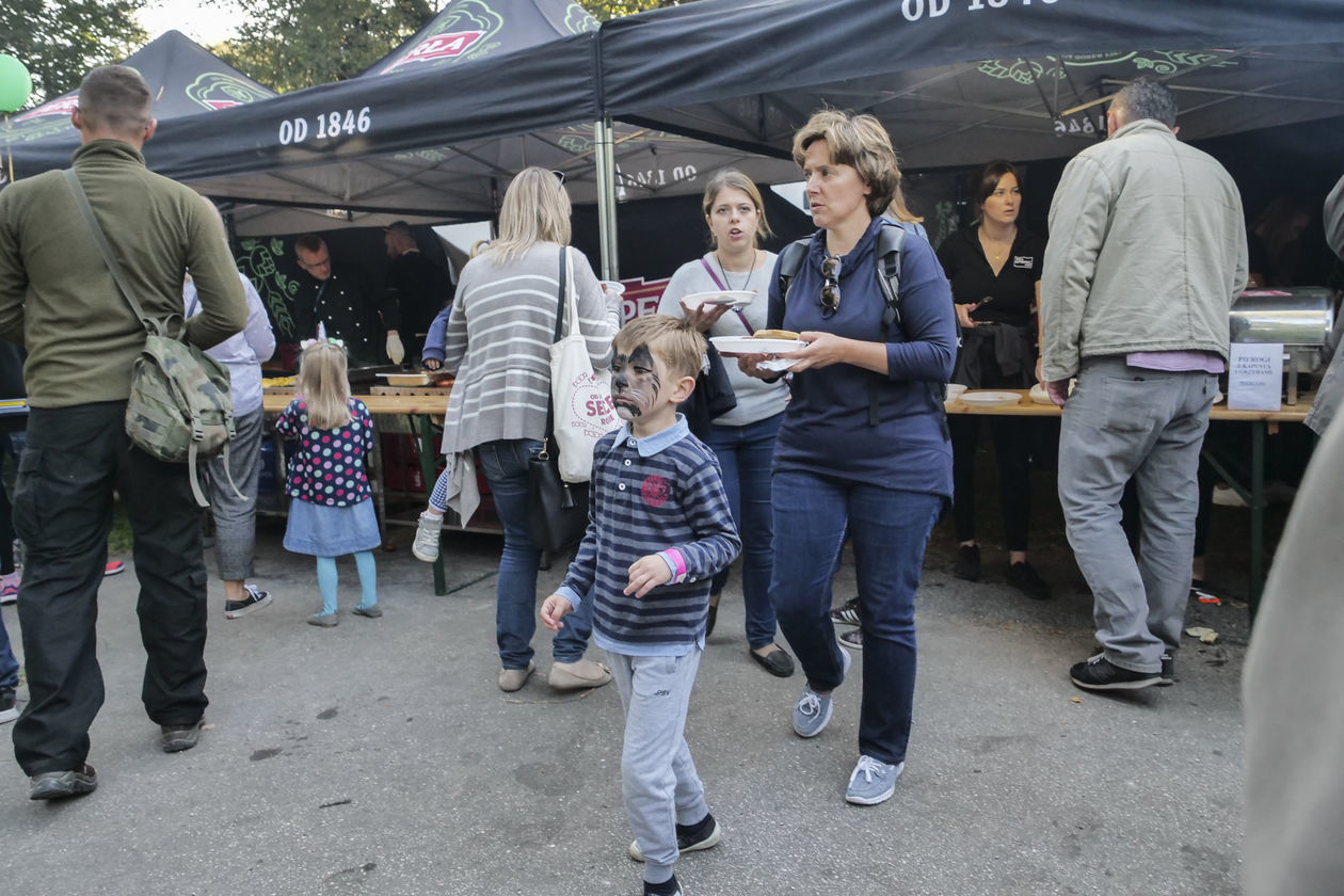  Piknik Pracowników i Absolwentów UMCS (zdjęcie 1) - Autor: Krzysztof Mazur