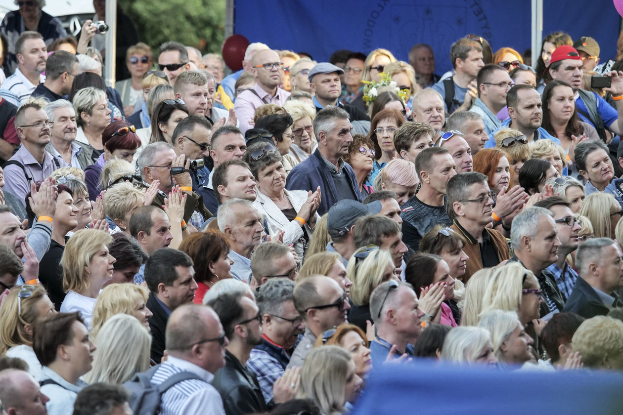  Piknik Pracowników i Absolwentów UMCS (zdjęcie 1) - Autor: Krzysztof Mazur