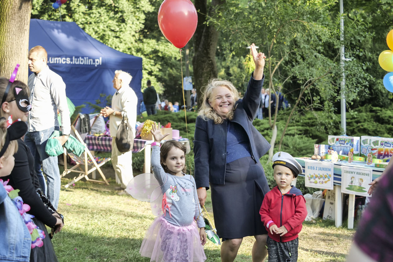  Piknik Pracowników i Absolwentów UMCS (zdjęcie 1) - Autor: Krzysztof Mazur