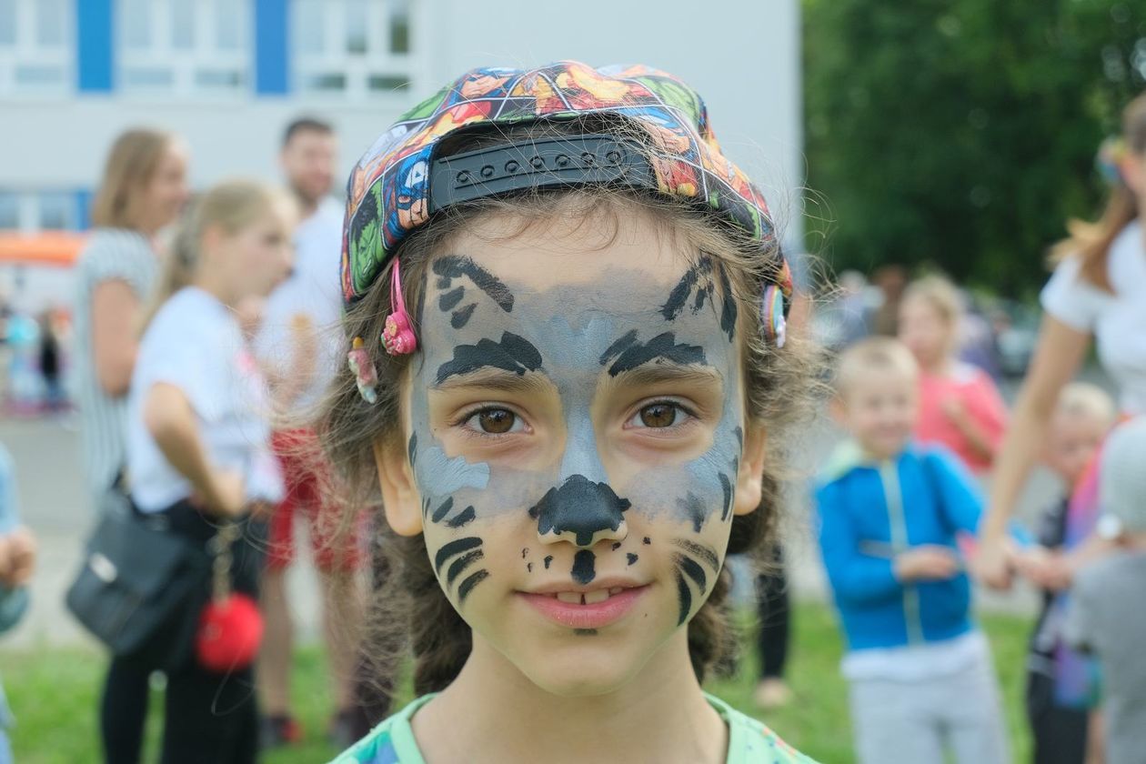  Piknik rodzinny i zbiórka pieniędzy na operację Wiktorii Dyś (zdjęcie 1) - Autor: Maciej Kaczanowski