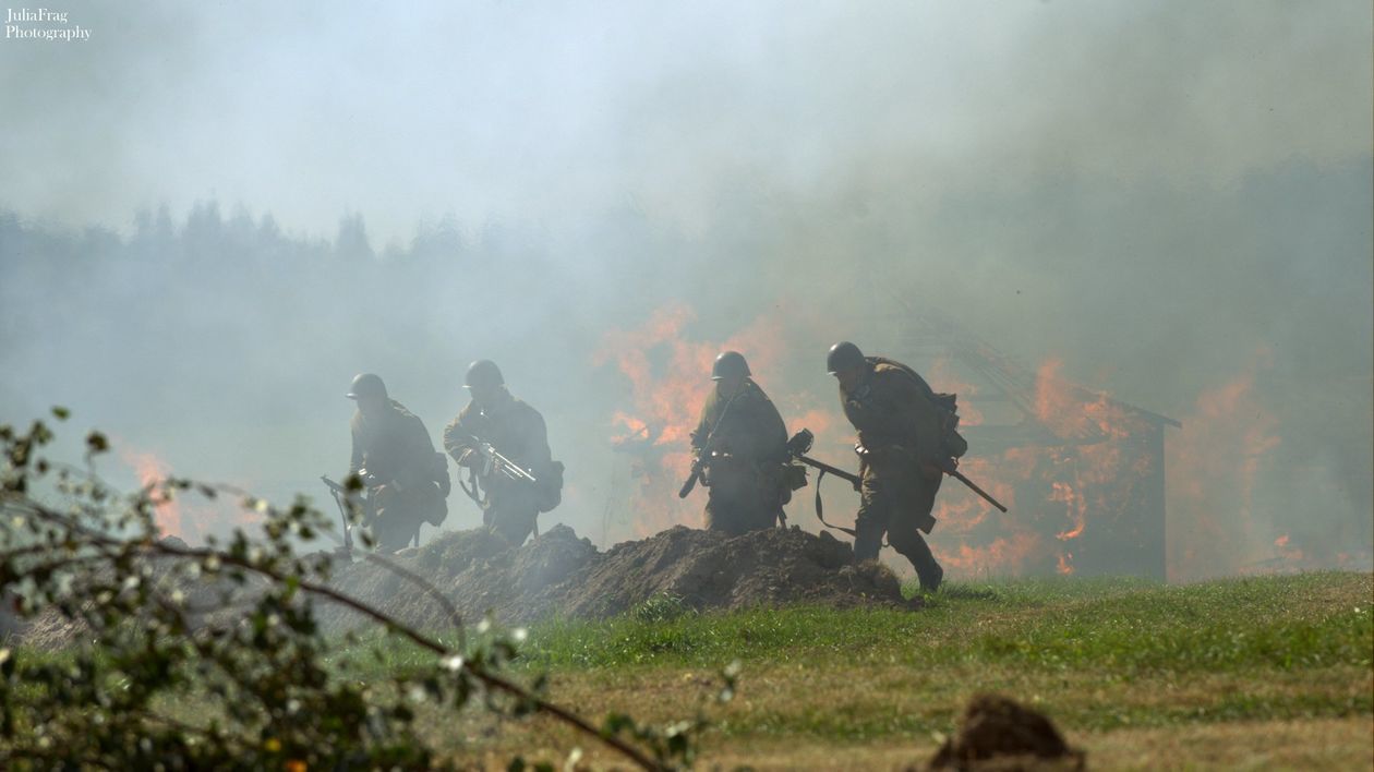   XI Rekonstrukcja Bitwy pod Tomaszowem Lubelskim (zdjęcie 1) - Autor: Julia Frag