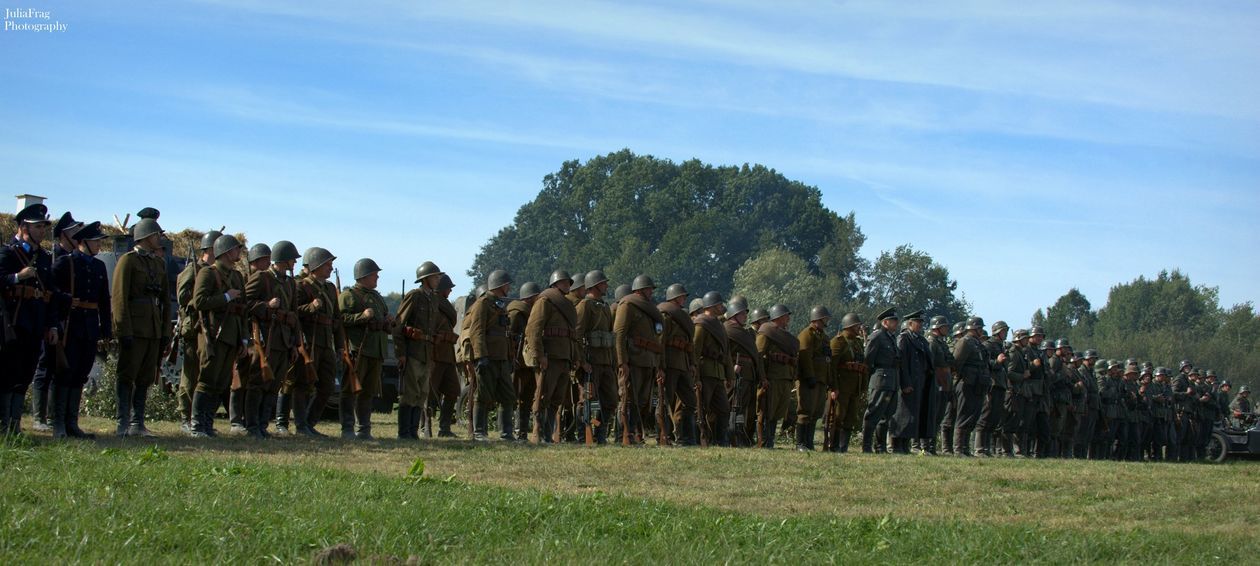   XI Rekonstrukcja Bitwy pod Tomaszowem Lubelskim (zdjęcie 1) - Autor: Julia Frag