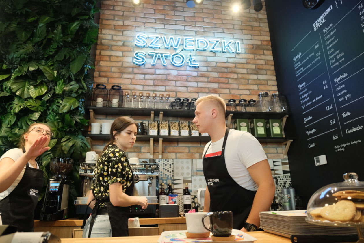  Nowa restauracja Szwedzki stół w Skende shopping  (zdjęcie 1) - Autor: Maciej Kaczanowski